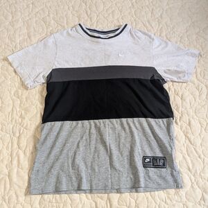 Nike Kids Gray and Black Colorblock Tee